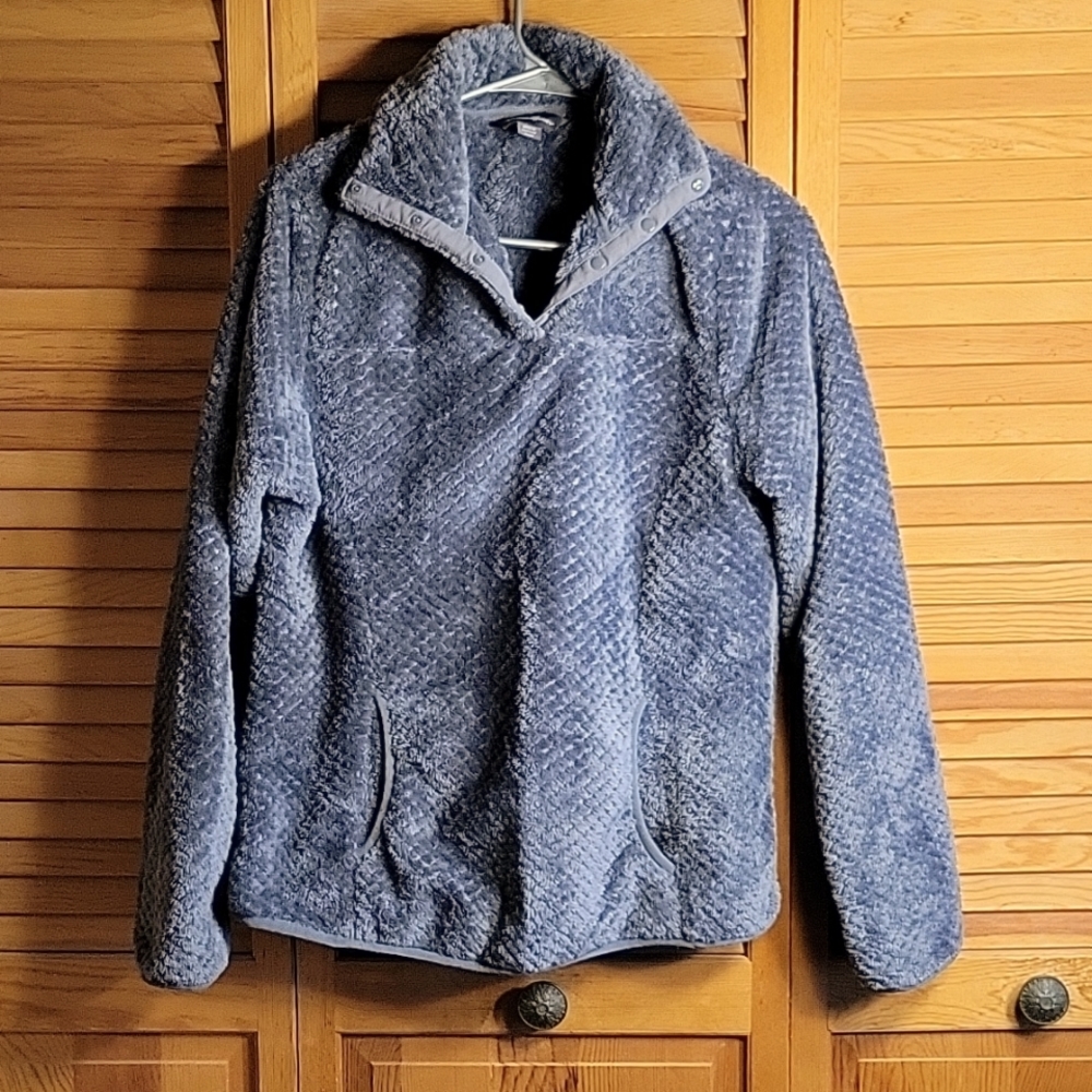 Eddie Bauer slate blue pullover fleece.